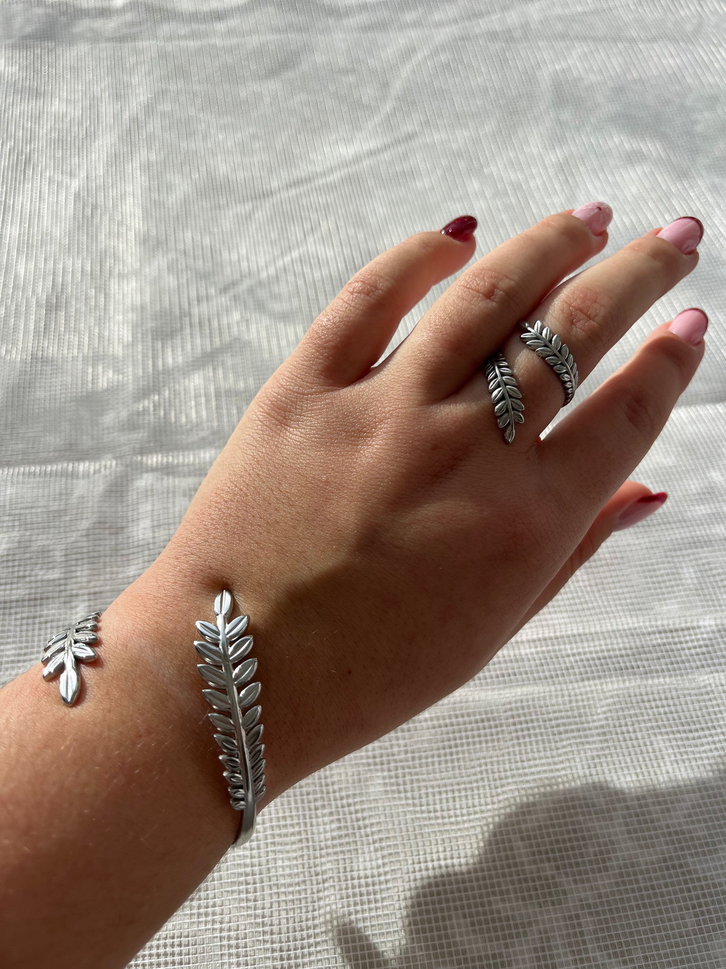 Bague feuille torsadé