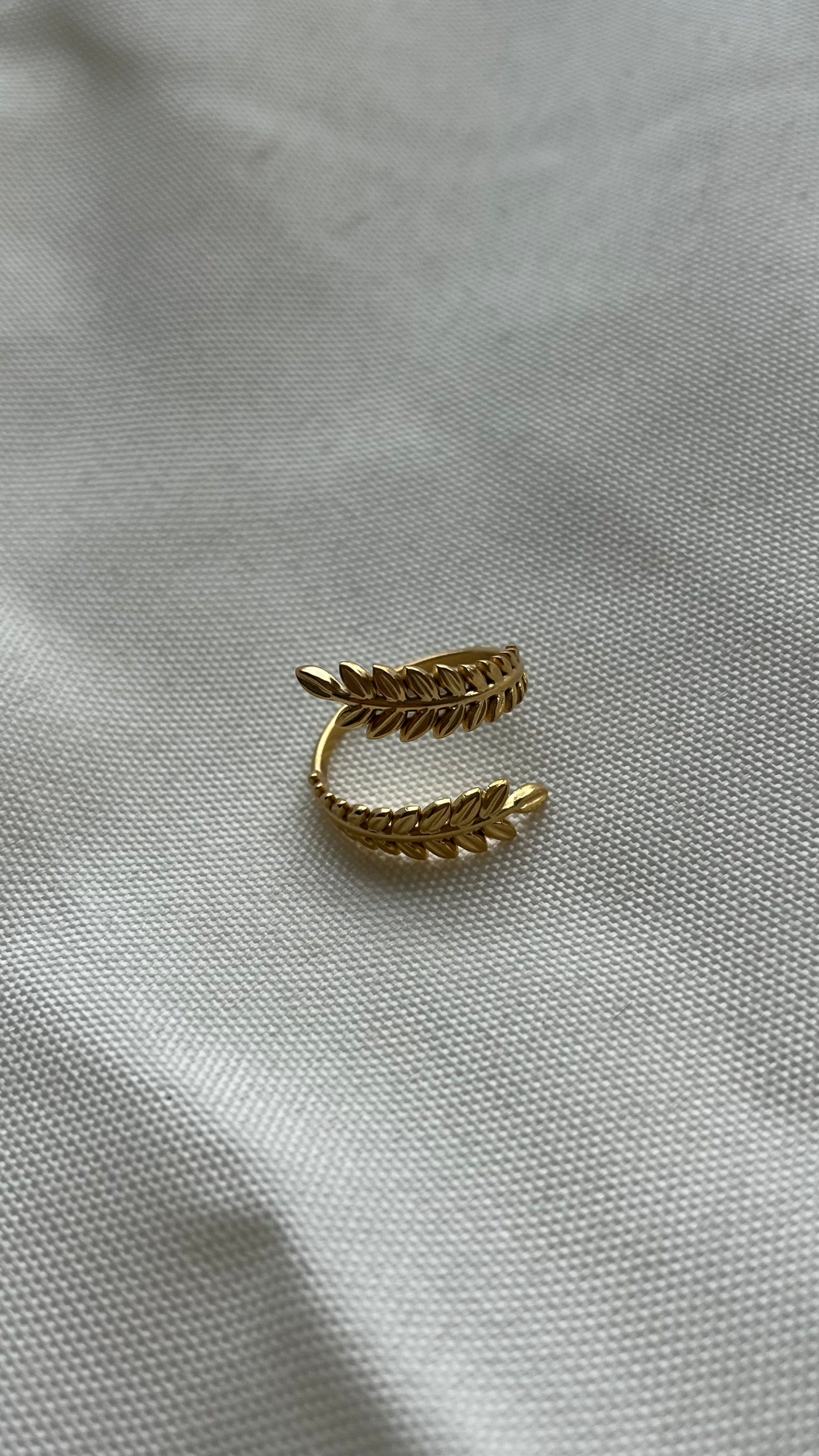 Bague feuille torsadé