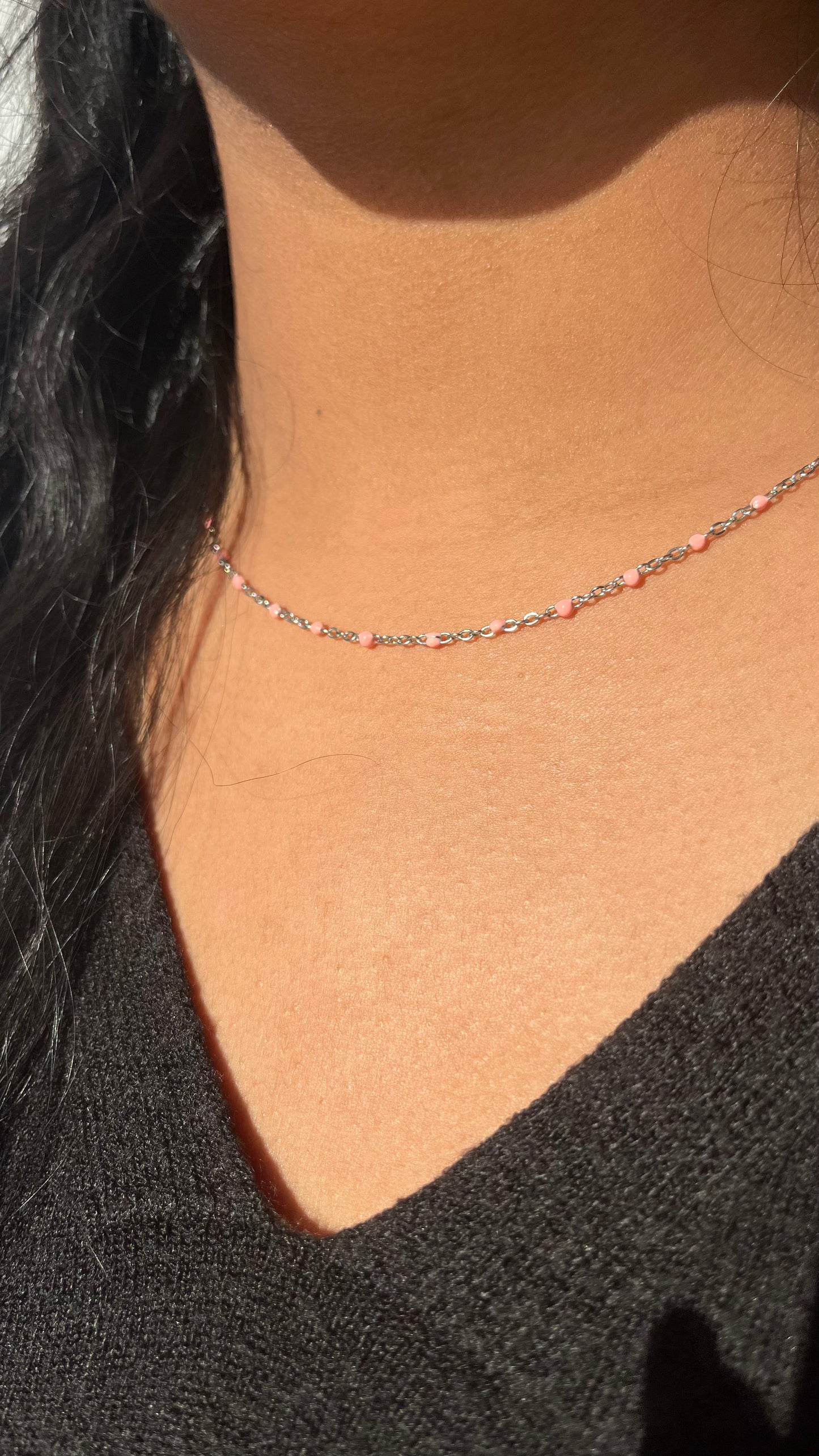 Collier perles colorées fin