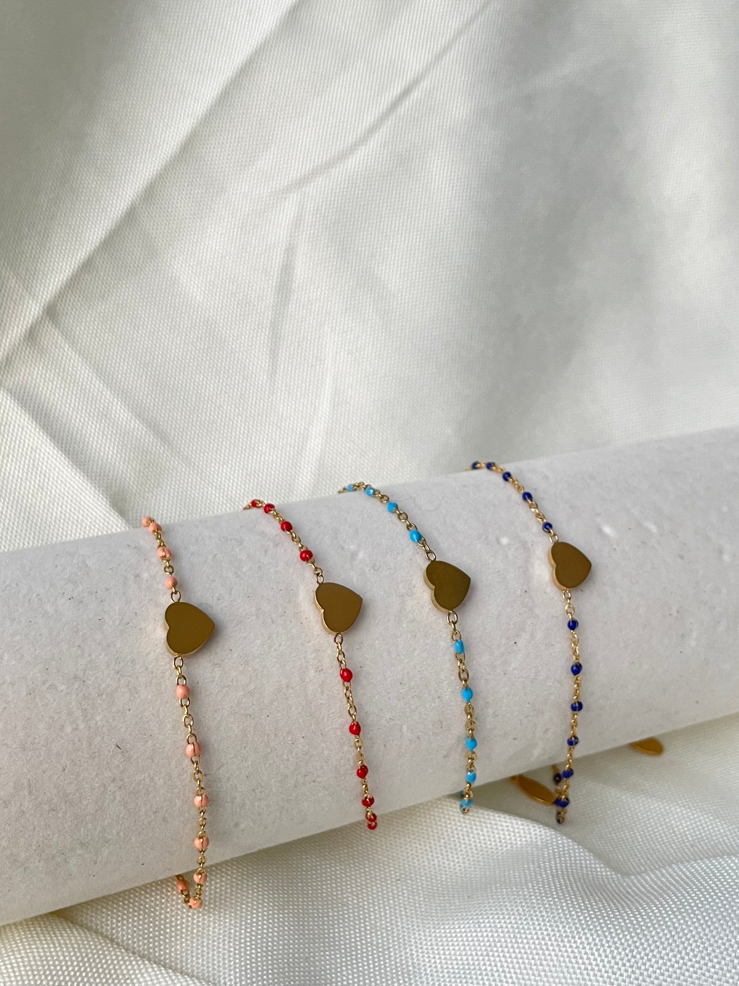 Bracelet coloré avec Coeur doré
