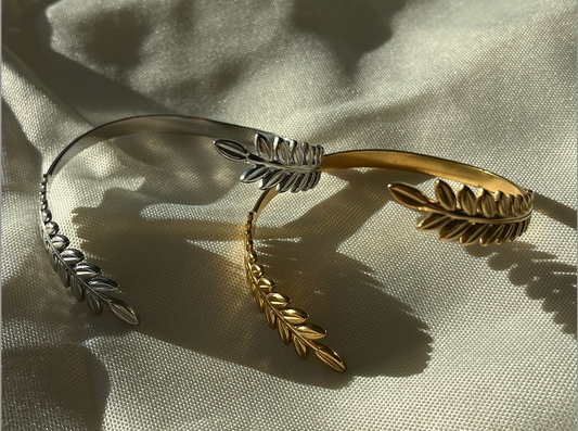 Manchettes feuilles torsadées